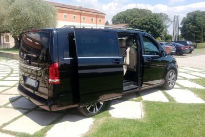 Private Luxury Transfer from Verona to Malpensa airport (MPX) (or vice versa)