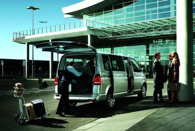 Shared London Arrival Transfer - Airport to Hotel / Accommodation