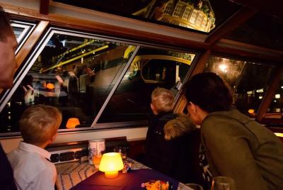 Gray Line Evening Cruise with snackbox