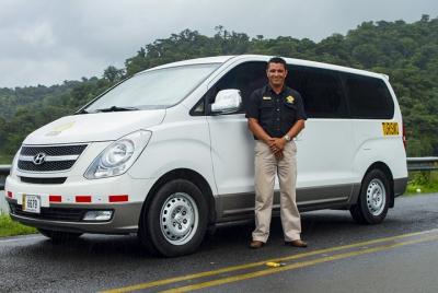 Private Transfer From Monteverde To La Fortuna From 1 to 6 passengers Private Transfer From Monteverde To La Fortuna From 1 to 6 passengers