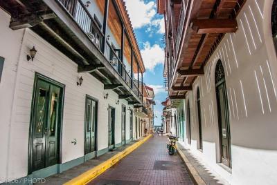 Photography Tour in Casco Viejo Panama