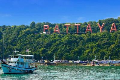 Selfie City Tour & Temple Tour of Pattaya with Lunch Selfie City Tour & Temple Tour of Pattaya with Lunch