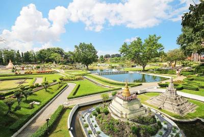Mini Siam Miniature World Admission with Roundtrip Transfer from  Mini Siam Miniature World Admission with Roundtrip Transfer from