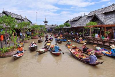 Half-Day Pattaya Floating Market Tour with Pickup Half-Day Pattaya Floating Market Tour with Pickup