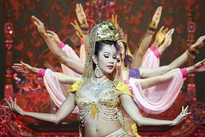 Alcazar Cabaret at Pattaya Admission Ticket with Return Transfer