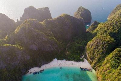 Phi Phi Khai Island Tour by speedboat Phi Phi Khai Island Tour by speedboat