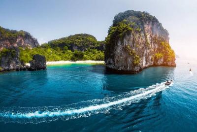 James Bond Island by Speedboat
