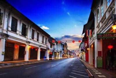 Half Day Phuket City and Sightseeing Tour with a 30 Minute ATV Ad Half Day Phuket City and Sightseeing Tour with a 30 Minute ATV Ad