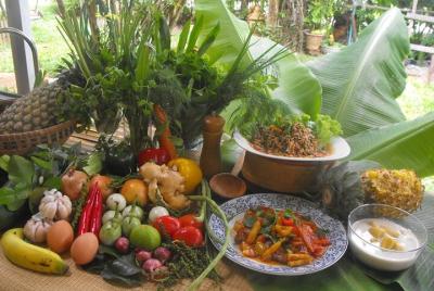 Organic Thai Cooking Class and Market Tour in Phuket