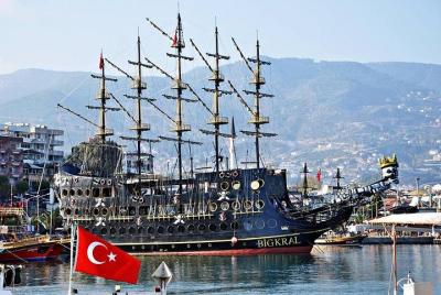 Pirate Ship with Alanya City visit with lunch and drinks Pirate Ship with Alanya City visit with lunch and drinks