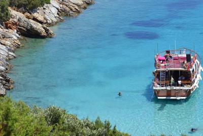 Daily Boat Trip in Bodrum with Lunch Daily Boat Trip in Bodrum with Lunch