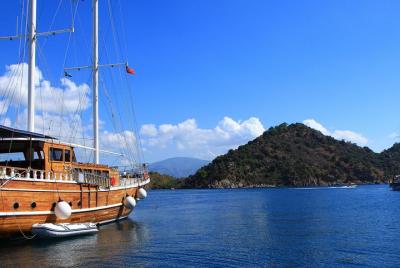 Blue cruise around Bodrum bays