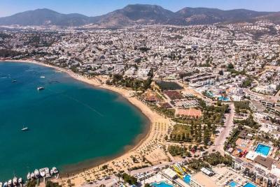 Fat Taxi - Private Bodrum Airport (BJV) Transfer to Gumbet