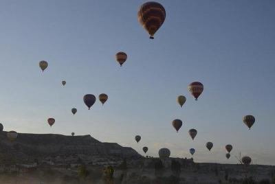 Deluxe Hot Air Balloon Tour in Cappadocia Deluxe Hot Air Balloon Tour in Cappadocia