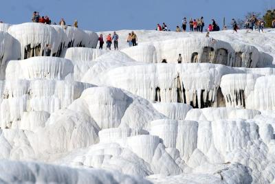 Hot Springs Water of Pamukkale Tour From Kusadasi