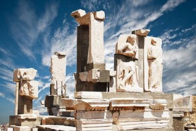 Kusadasi Shore Excursion: Ephesus Sightseeing Tour Kusadasi Shore Excursion: Ephesus Sightseeing Tour