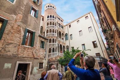 Discover Venice and Gondola Ride - Combo tour Discover Venice and Gondola Ride - Combo tour