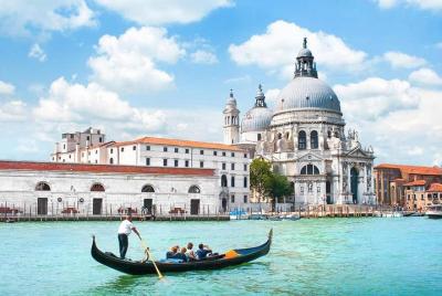 Venice Combo: St.Mark Basilica & Gondola Ride Tour Venice Combo: St.Mark Basilica & Gondola Ride Tour