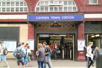 London Rock and Roll Walking Tour with a Local: Private & Persona London Rock and Roll Walking Tour with a Local: Private & Persona