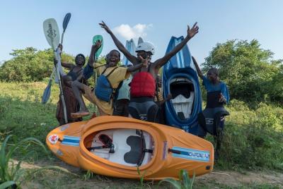Half-Day Banana Kayak Experience in Bubugo with Lunch