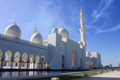 Abu Dhabi Like a Local: Customized Private Tour Abu Dhabi Like a Local: Customized Private Tour