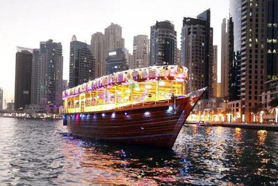Dhow Dinner Cruise at Dubai Marina 
