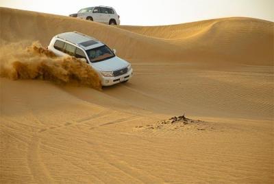 4x4 Deluxe Desert Safari Dubai with Camel Riding