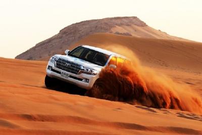 Red Dune Desert Safari with BBQ Dinner, Live Entertainment Show a