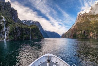 Milford Sound Experience Full Day from Queenstown Milford Sound Experience Full Day from Queenstown