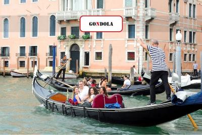 Venice: Grand Canal by Gondola with commentary Venice: Grand Canal by Gondola with commentary