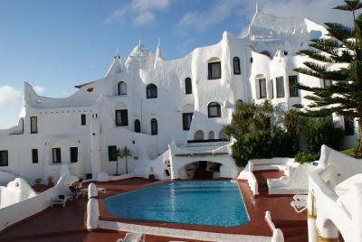 Half Day City Tour in Punta del Este Half Day City Tour in Punta del Este