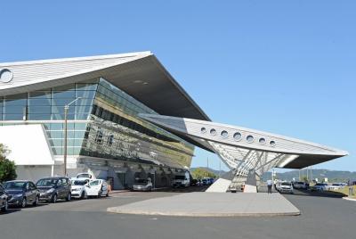 Private Arrival Transfer: Punta del Este Airport to Hotel Private Arrival Transfer: Punta del Este Airport to Hotel