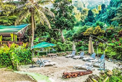 Mele Cascades Waterfall Tour and Black Magic Village Including Lu Mele Cascades Waterfall Tour and Black Magic Village Including Lu