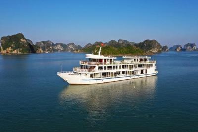 3-Day Halong Bay Cruising Tour with Meals 3-Day Halong Bay Cruising Tour with Meals