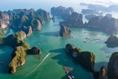 Halong Cruise 2D/1N: KAYAKING, MEALS, ISLANDS, CAVE, BUS, COOKING Halong Cruise 2D/1N: KAYAKING, MEALS, ISLANDS, CAVE, BUS, COOKING