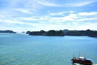  Trekking and Kayaking in Cat Ba 4 days 3 nights