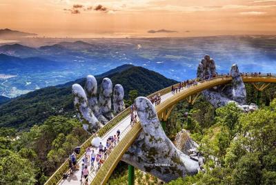 Golden Bridge & Ba Na Hills Private Guided Tour with Chauffeur Golden Bridge & Ba Na Hills Private Guided Tour with Chauffeur