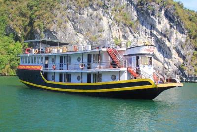 Halong Lan Ha bay 3D/2N Cruise trip: kayaking, swimming, biking, fishing & meals Halong Lan Ha bay 3D/2N Cruise trip: kayaking, swimming, biking, fishing & meals