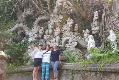 Package Tour 4 Days 3 Nights :Da Nang City & Hoi An City- Ba Na Hills - Hue City Package Tour 4 Days 3 Nights :Da Nang City & Hoi An City- Ba Na Hills - Hue City