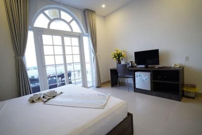 Da Nang Package Tour 5Days 4 Nights | Best Prices | Stay and Activities  Da Nang Package Tour 5Days 4 Nights | Best Prices | Stay and Activities