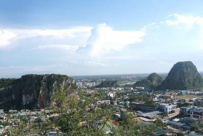Da Nang hafl day tour (Marble mountain, monkey mountain around 4 hour) Da Nang hafl day tour (Marble mountain, monkey mountain around 4 hour)