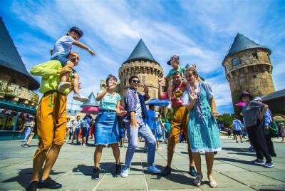 Bana Hills Danang 1 day tour with buffet lunch Bana Hills Danang 1 day tour with buffet lunch
