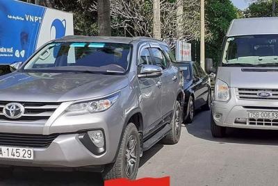 Pick up from airport or train station in Da Nang to Hoi An by private car Pick up from airport or train station in Da Nang to Hoi An by private car