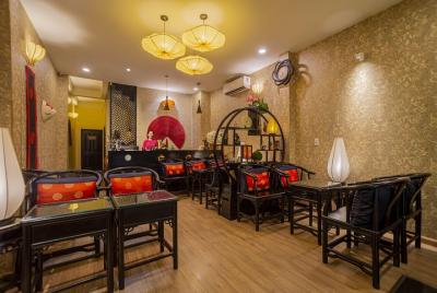 Papaya Signature Massage 80 mins with Aroma Oils  Papaya Signature Massage 80 mins with Aroma Oils