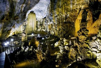 Phong Nha cave and Paradise Cave full day tour from Dong Hoi City Phong Nha cave and Paradise Cave full day tour from Dong Hoi City