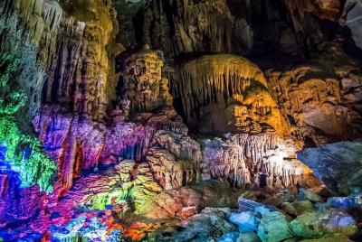 Phong Nha Tour - ALL THE CAVES!  Phong Nha Tour - ALL THE CAVES!
