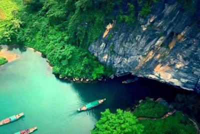 Deluxe Small Group : PHONG NHA CAVE - Paradise Cave Full Day Tour Deluxe Small Group : PHONG NHA CAVE - Paradise Cave Full Day Tour