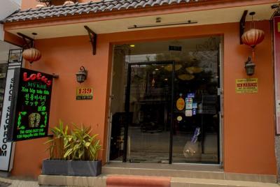 Healing Hot Stone Body Massage 120 mins - Lotus My Khe Danang