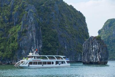 Alova Premium Cruise - Deluxe Day Tour in Ha Long (Titop Island,Cave,Expressway) Alova Premium Cruise - Deluxe Day Tour in Ha Long (Titop Island,Cave,Expressway)