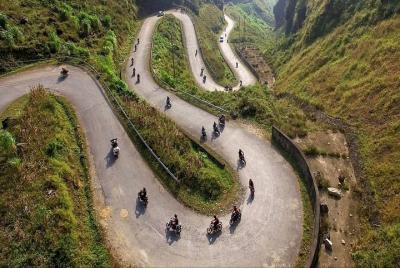 Motorcycle Tour in Ha Giang from Hanoi with Accommodation Motorcycle Tour in Ha Giang from Hanoi with Accommodation